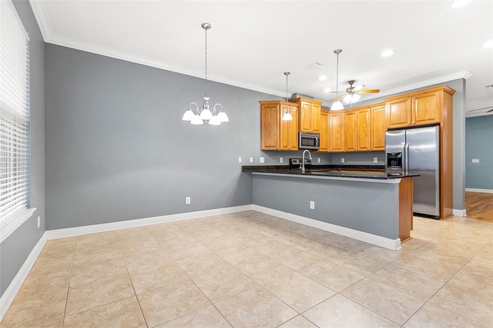 Image 11 of 25 For 123 49th Avenue N