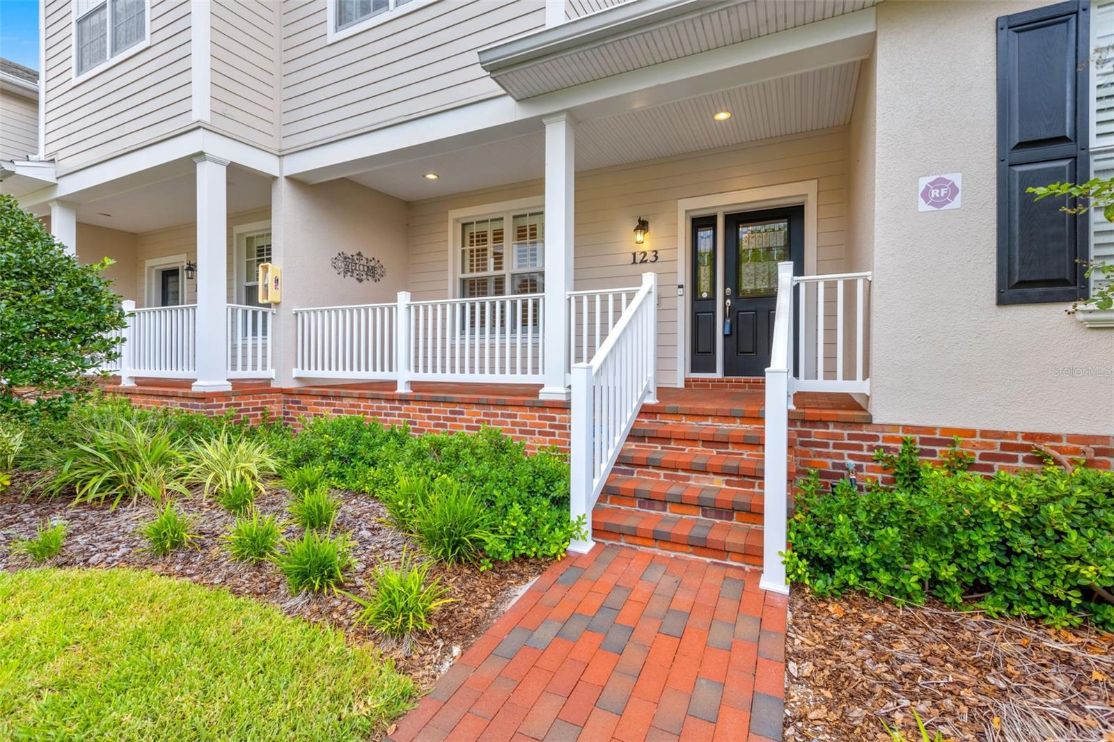 Image 3 of 25 For 123 49th Avenue N