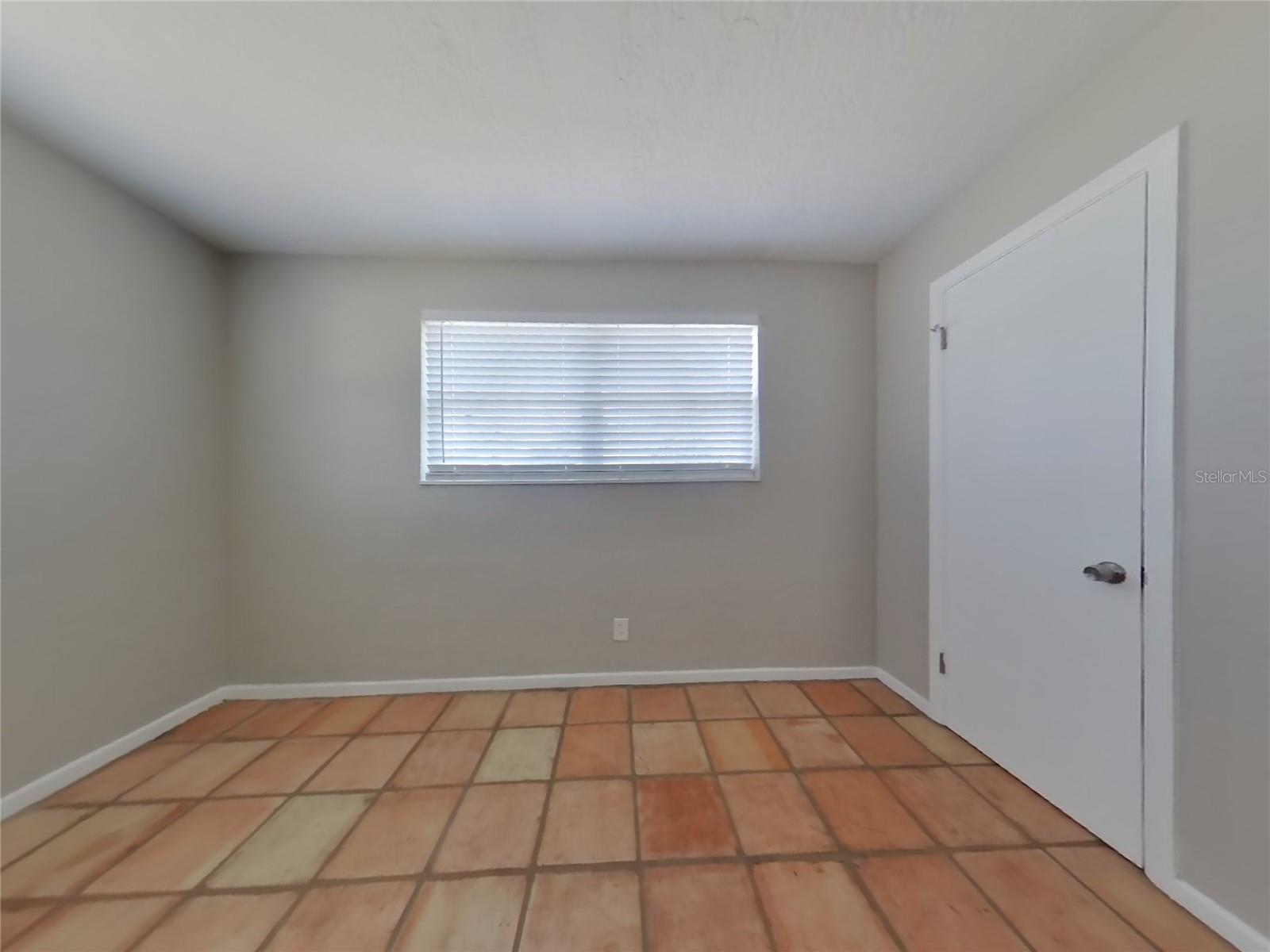 Image 11 of 18 For 4006 Winthrop Street