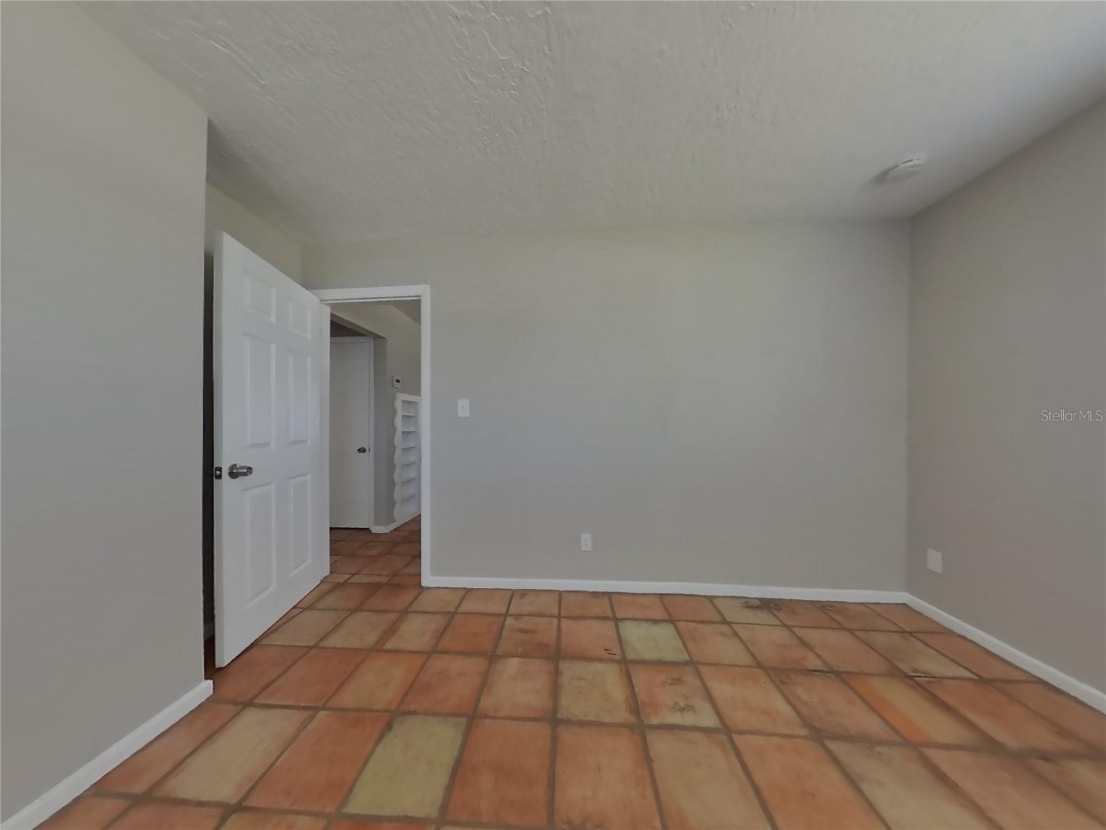 Image 12 of 18 For 4006 Winthrop Street
