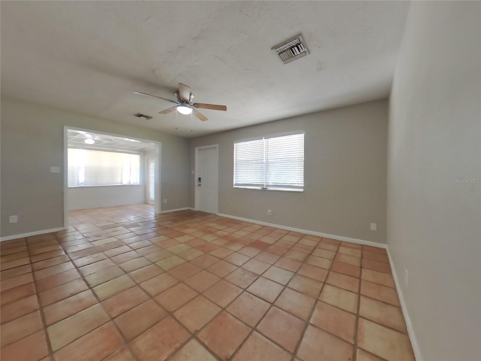 Image 3 of 18 For 4006 Winthrop Street