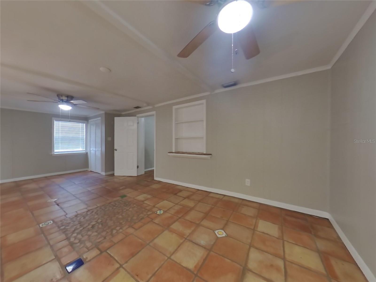 Image 7 of 18 For 4006 Winthrop Street