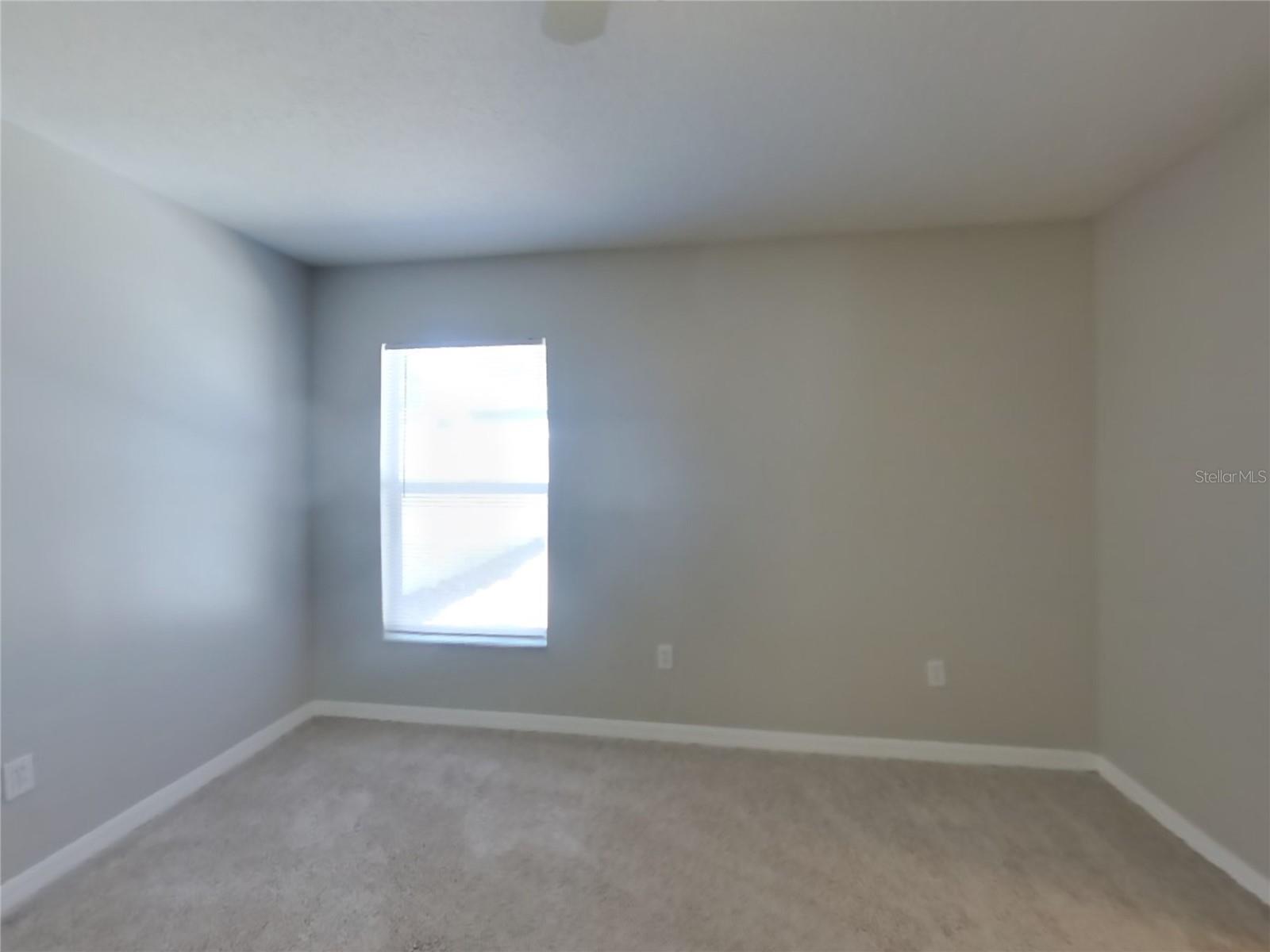 Image 10 of 15 For 4409 Venice Drive