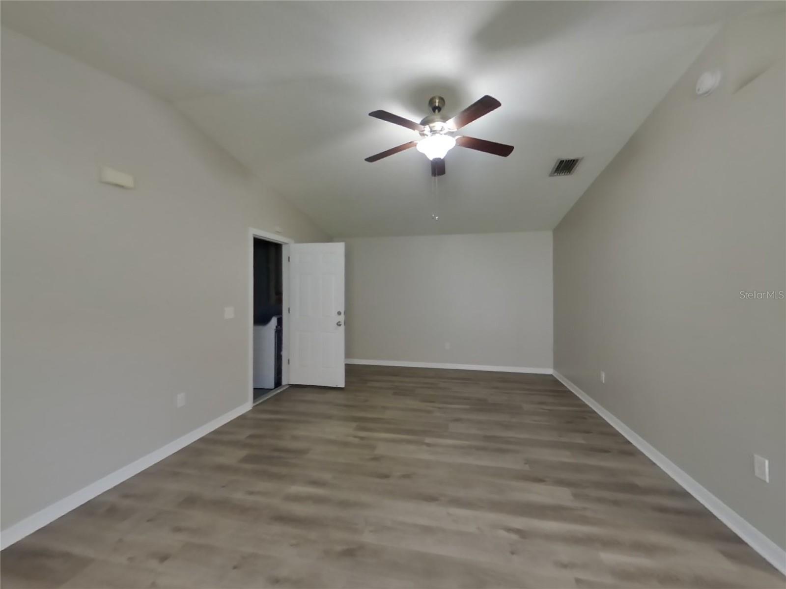 Image 2 of 15 For 4409 Venice Drive