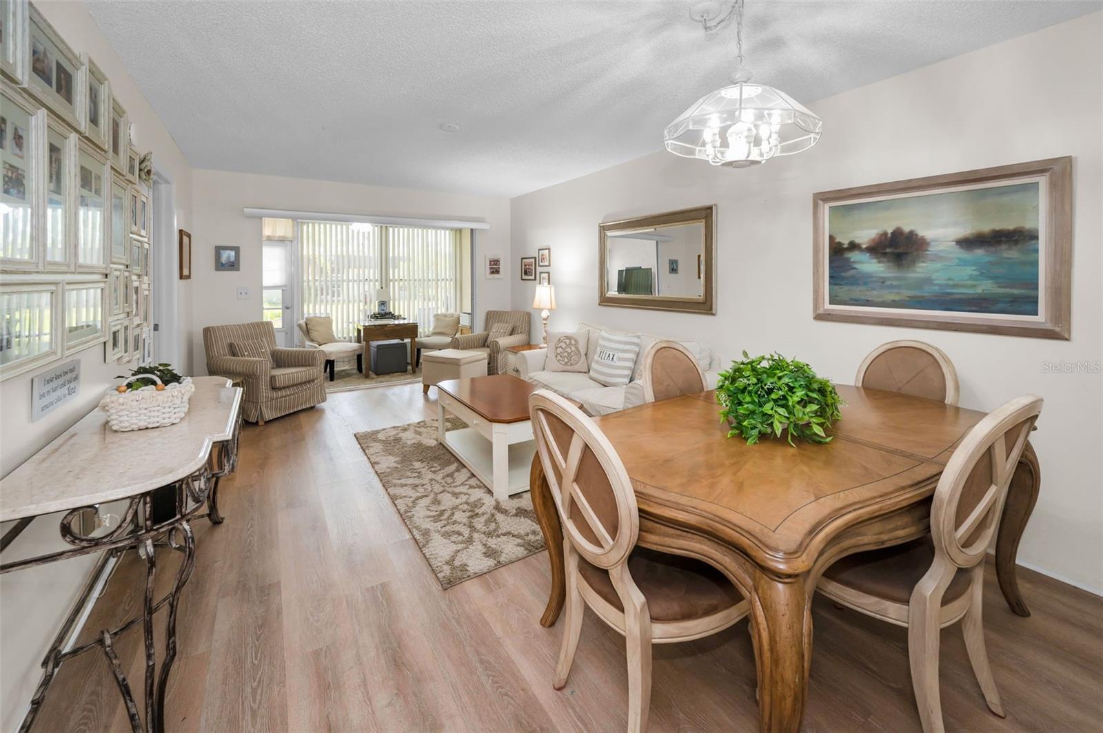 Image 6 of 49 For 3126 Highlands Boulevard 3126