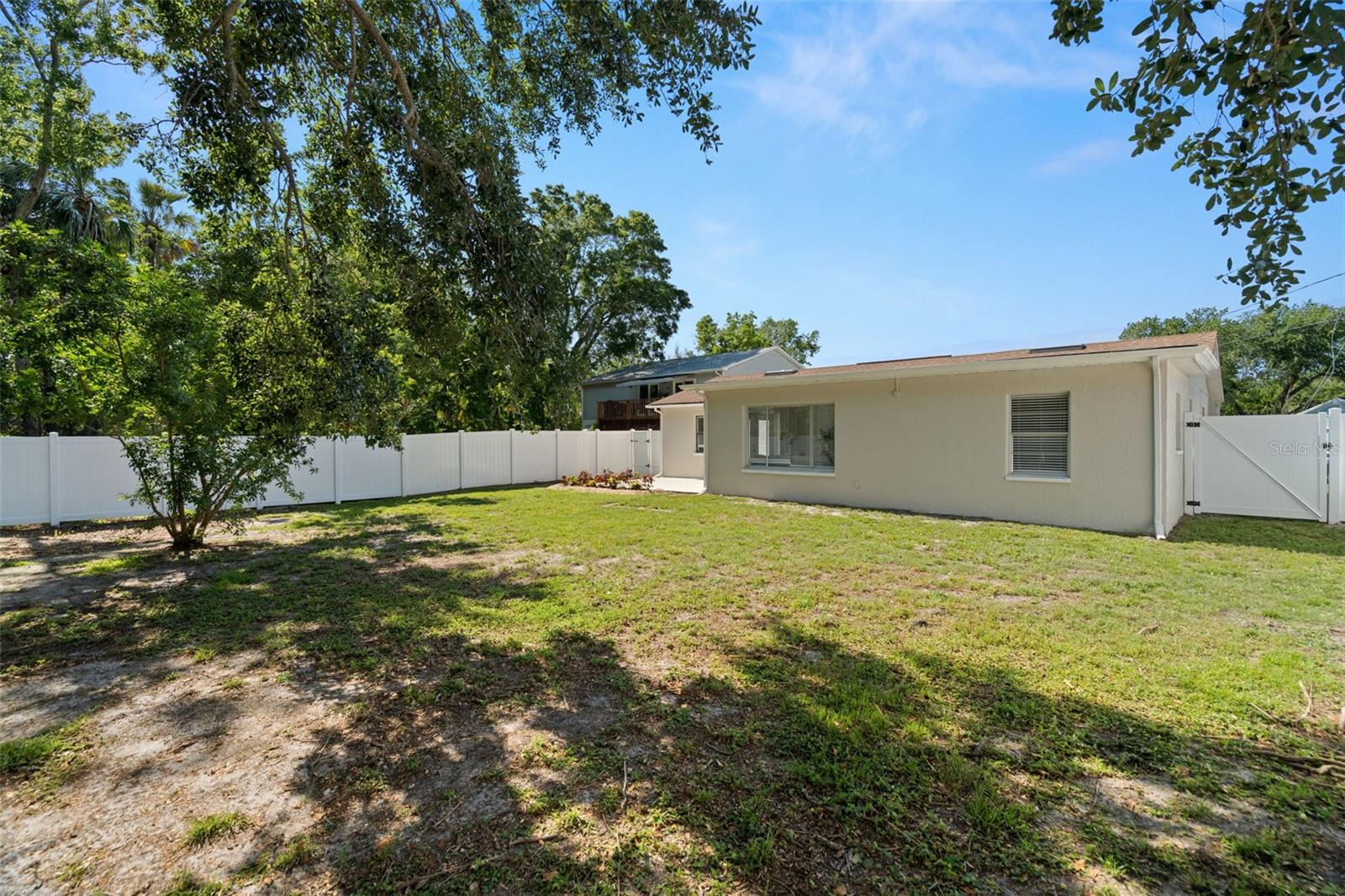 Image 23 of 31 For 4549 Ontario Drive