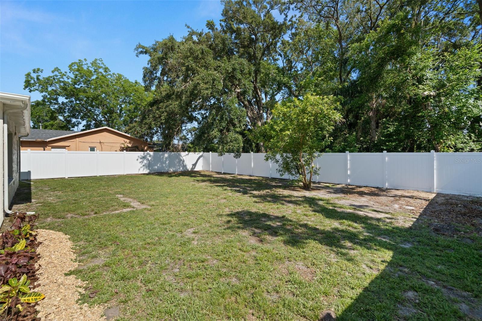 Image 25 of 31 For 4549 Ontario Drive