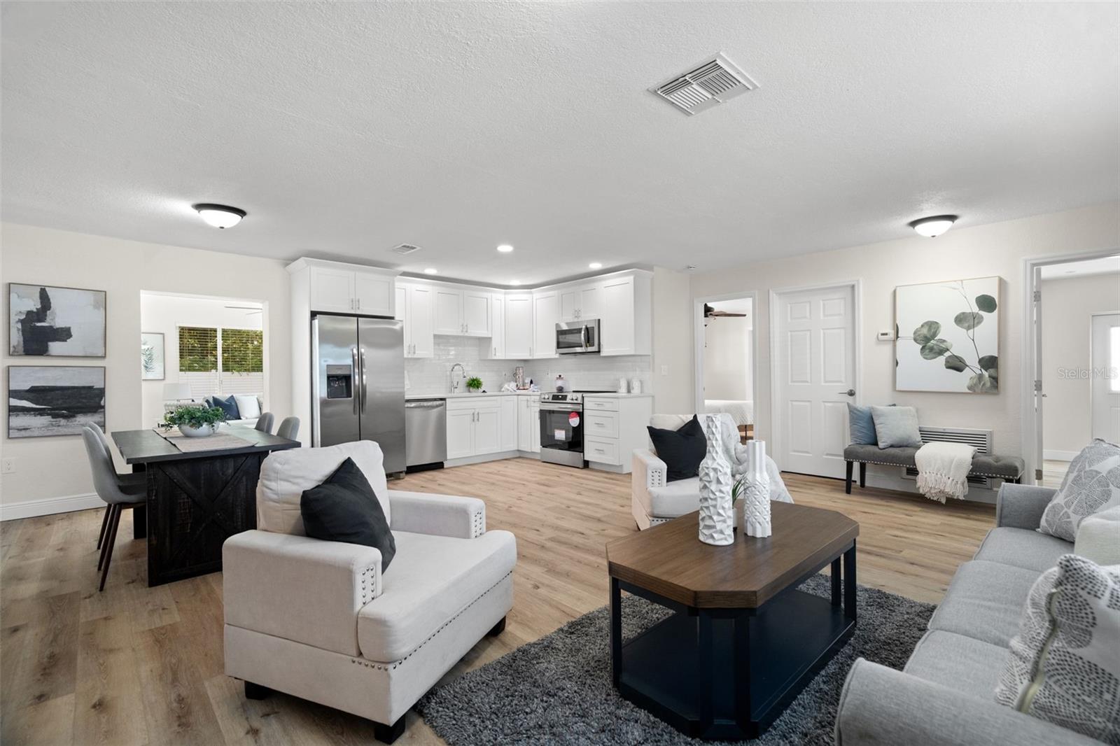 Image 7 of 31 For 4549 Ontario Drive