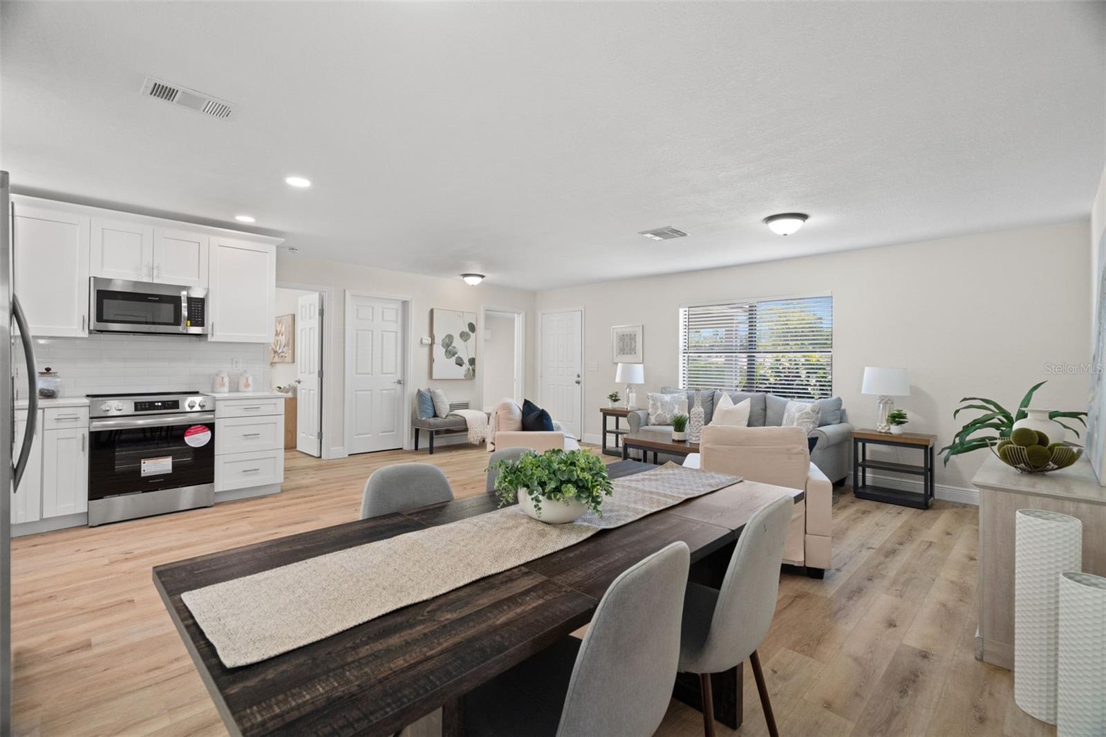Image 9 of 31 For 4549 Ontario Drive