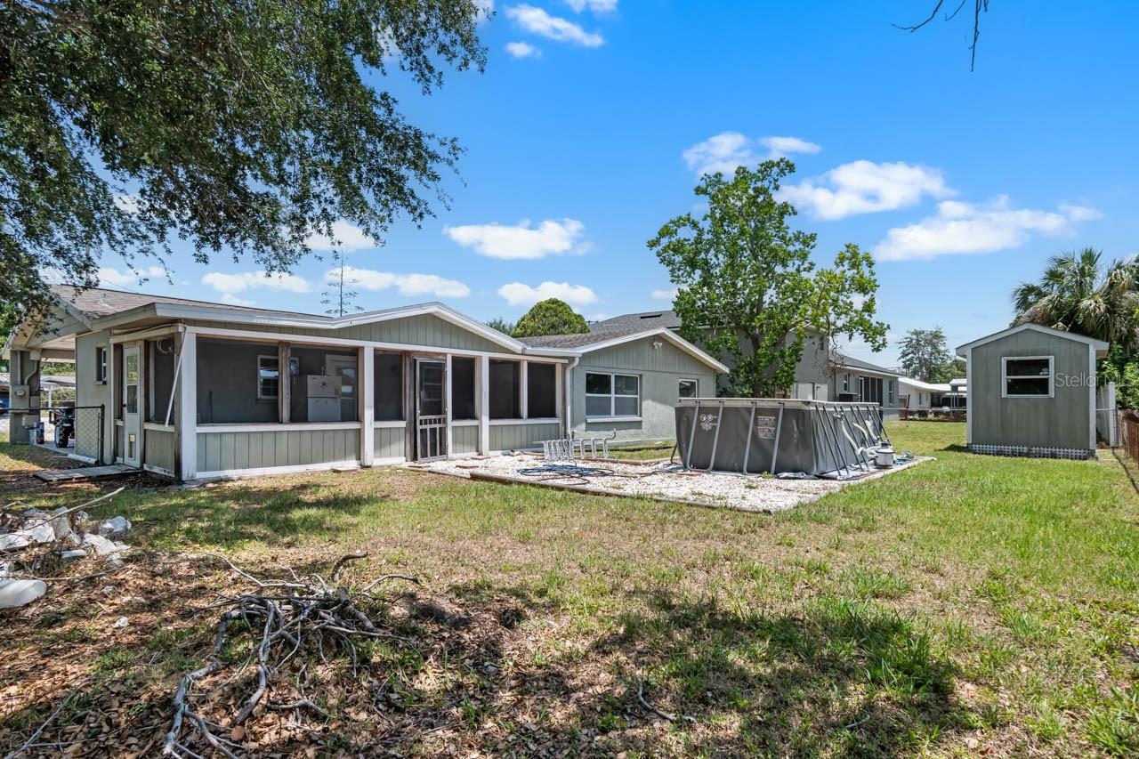 Listing photo id 15 for 6208 Florida Circle E