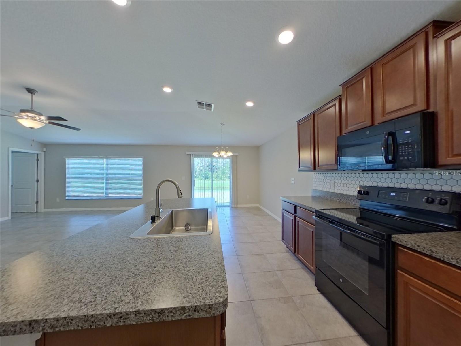 Image 6 of 17 For 17224 White Mangrove Drive