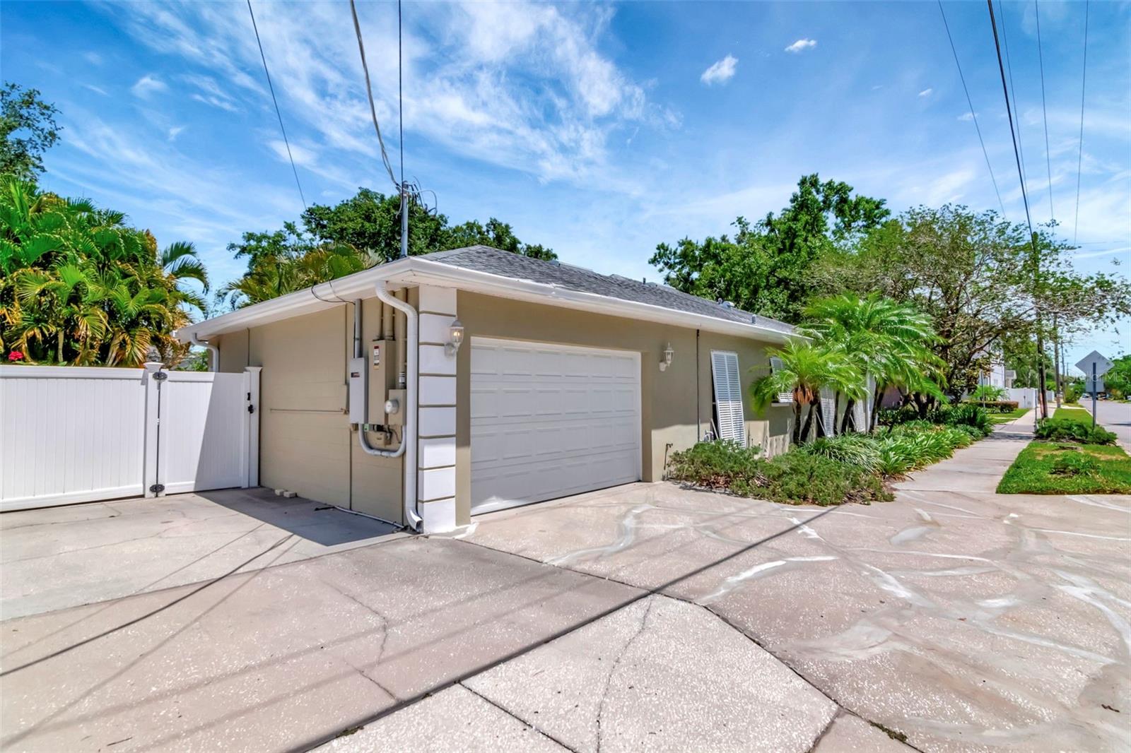 Image 3 of 20 For 4125 Obispo Street