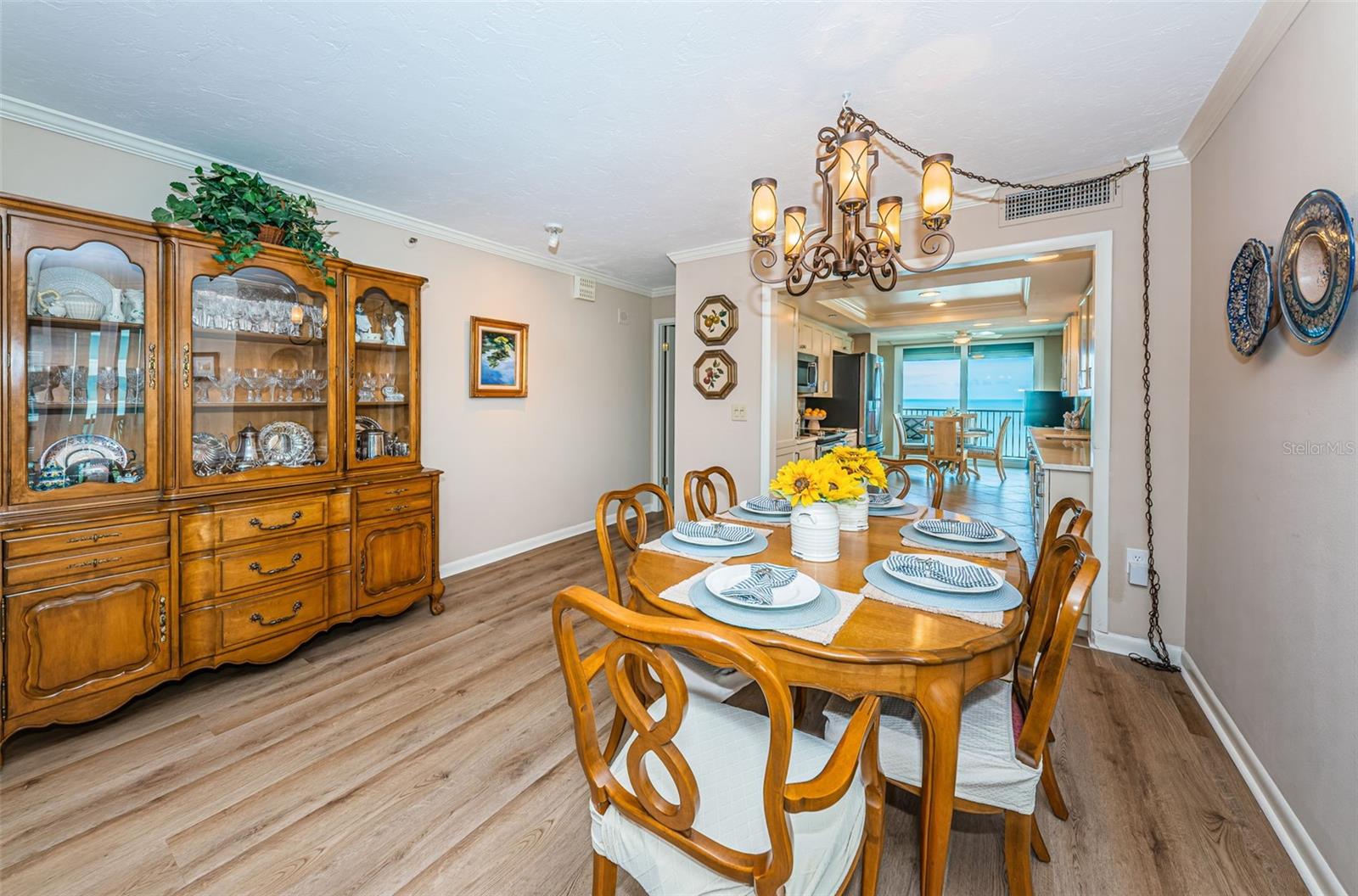 Image 41 of 100 For 1600 Gulf Boulevard 514