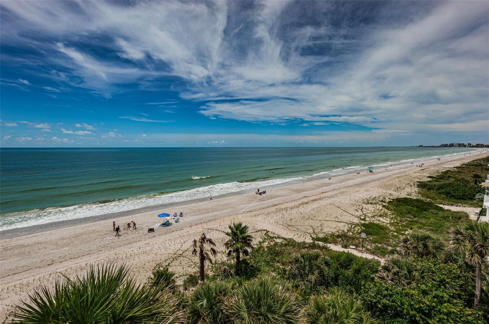Image 61 of 100 For 1600 Gulf Boulevard 514