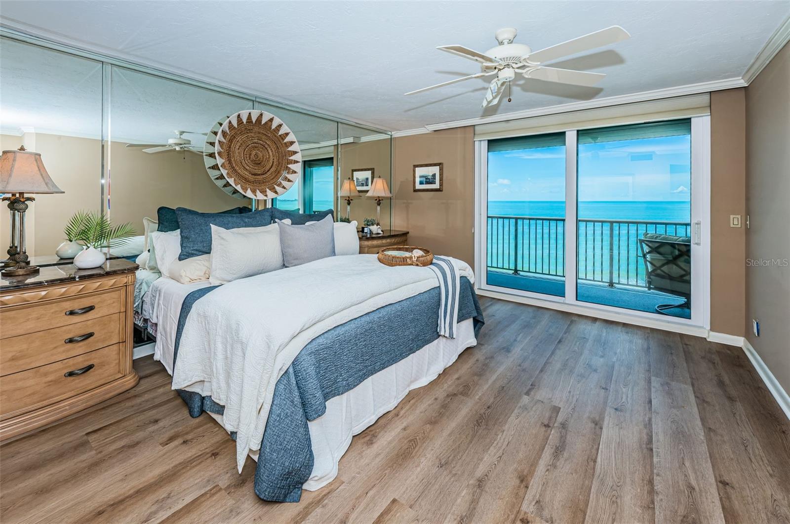 Image 71 of 100 For 1600 Gulf Boulevard 514
