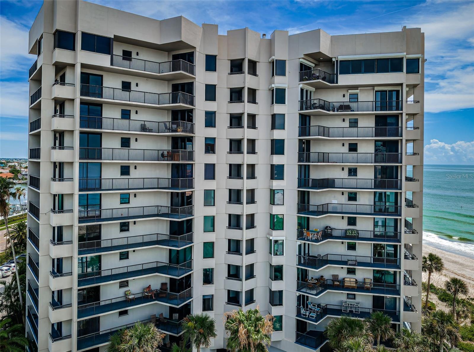 Image 8 of 100 For 1600 Gulf Boulevard 514