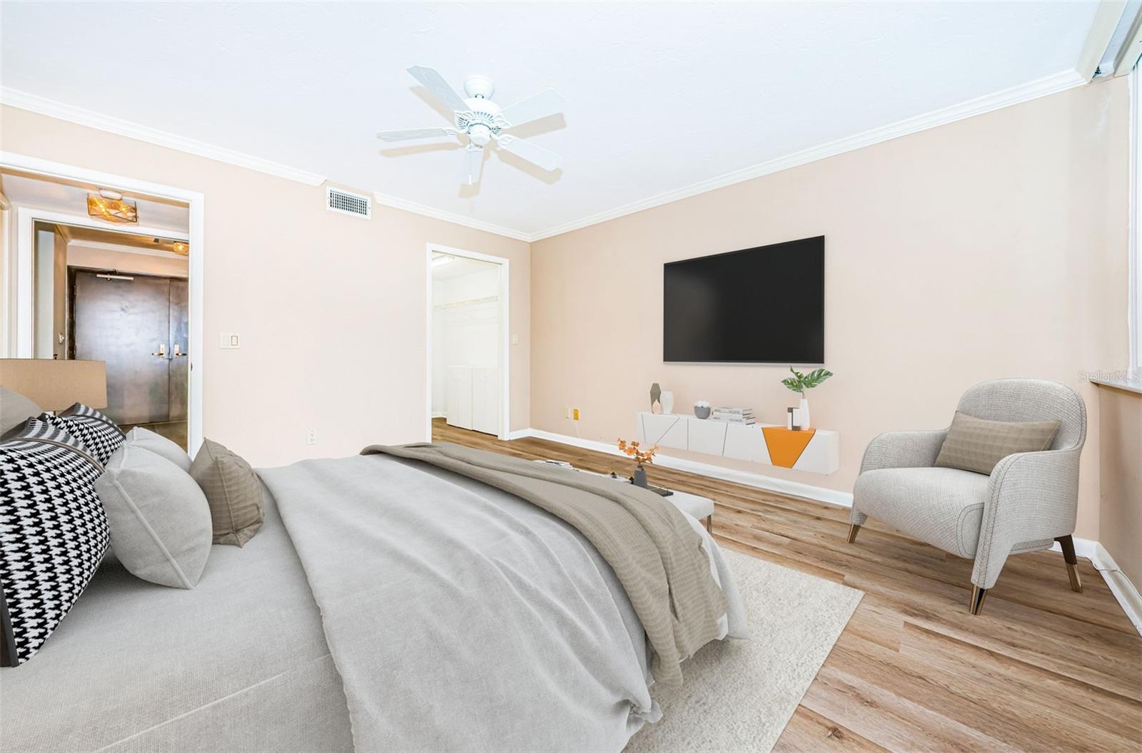 Image 85 of 100 For 1600 Gulf Boulevard 514
