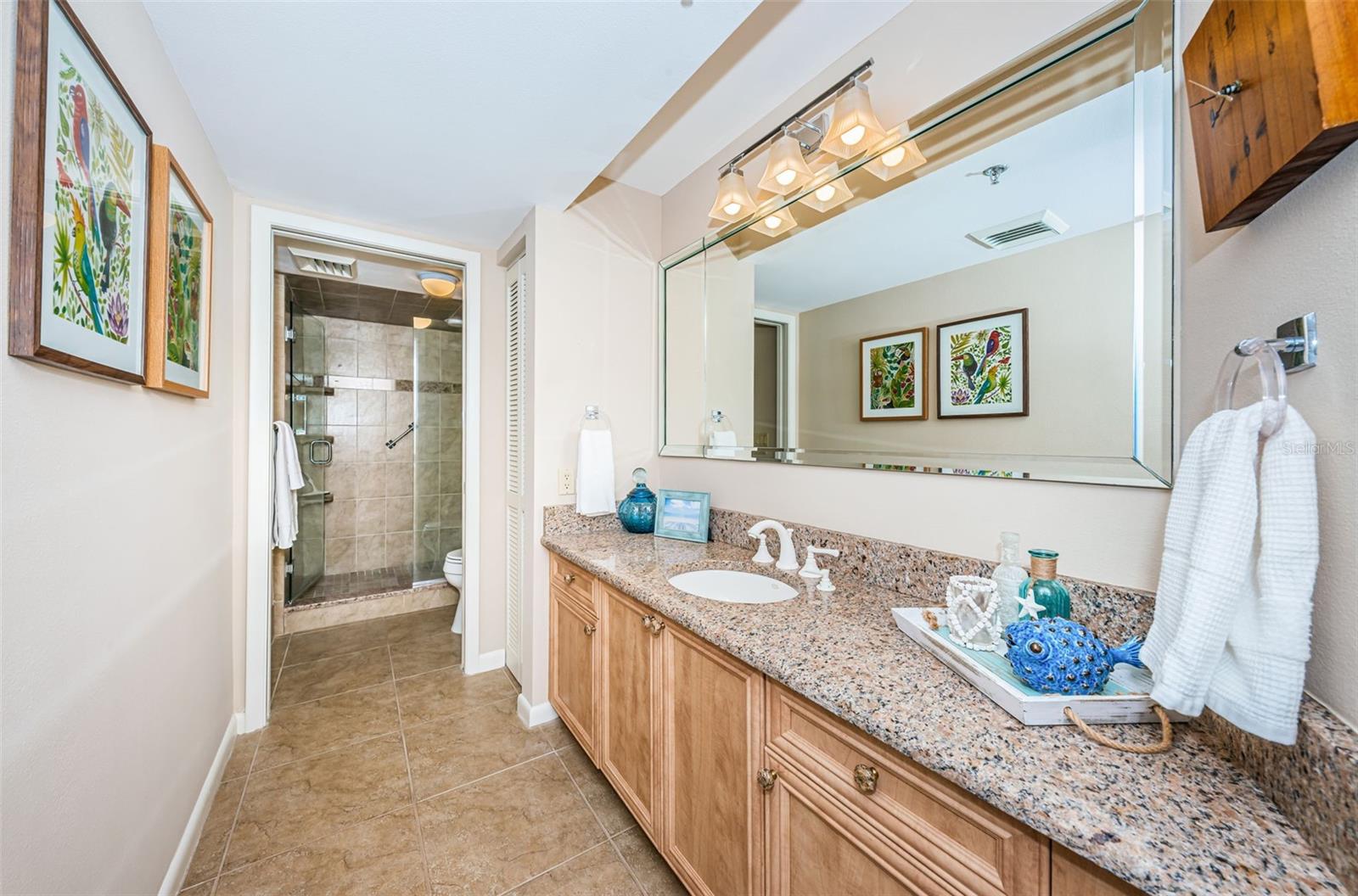 Image 87 of 100 For 1600 Gulf Boulevard 514