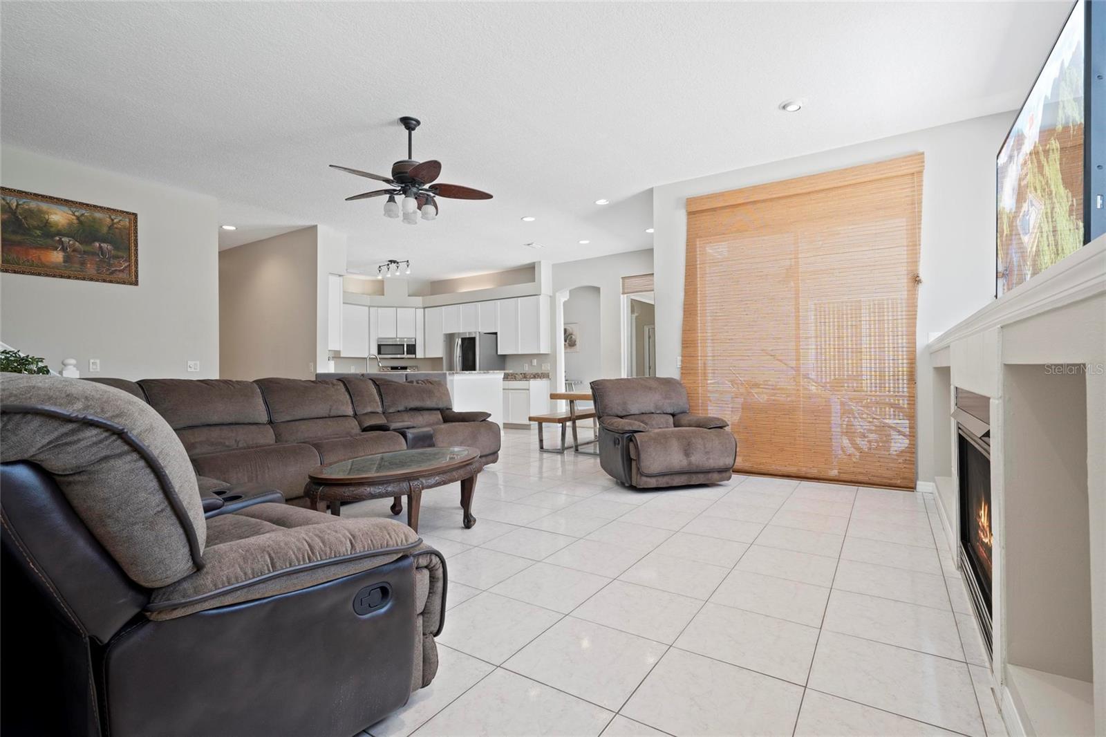 Image 15 of 43 For 4401 Arranmore Circle