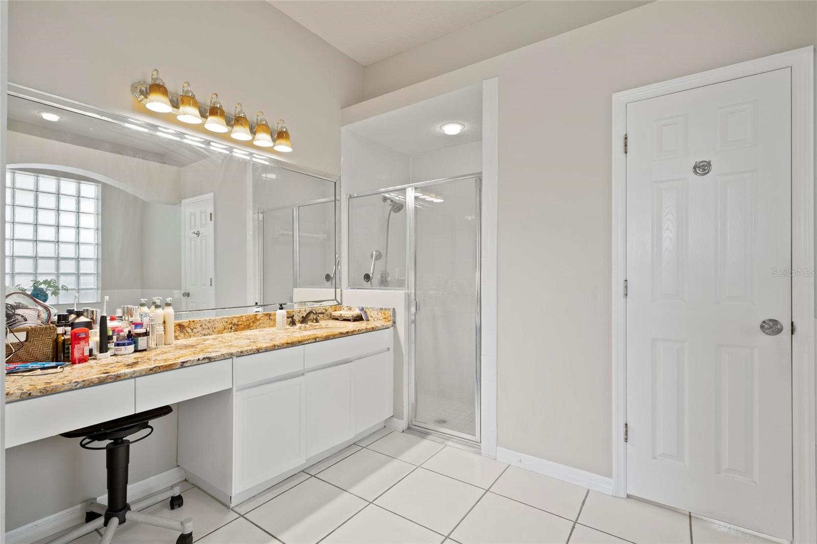 Image 24 of 43 For 4401 Arranmore Circle