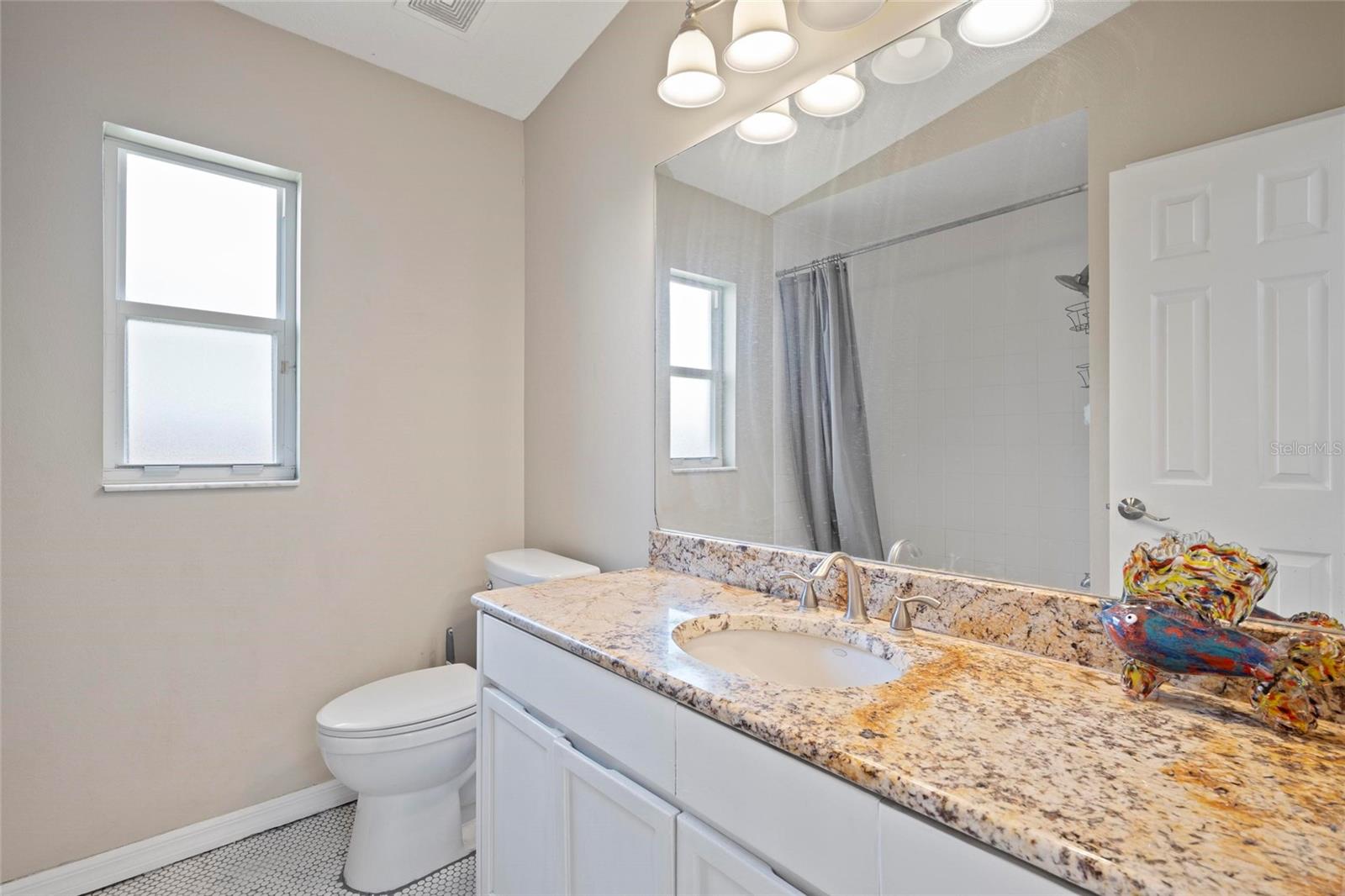 Image 27 of 43 For 4401 Arranmore Circle