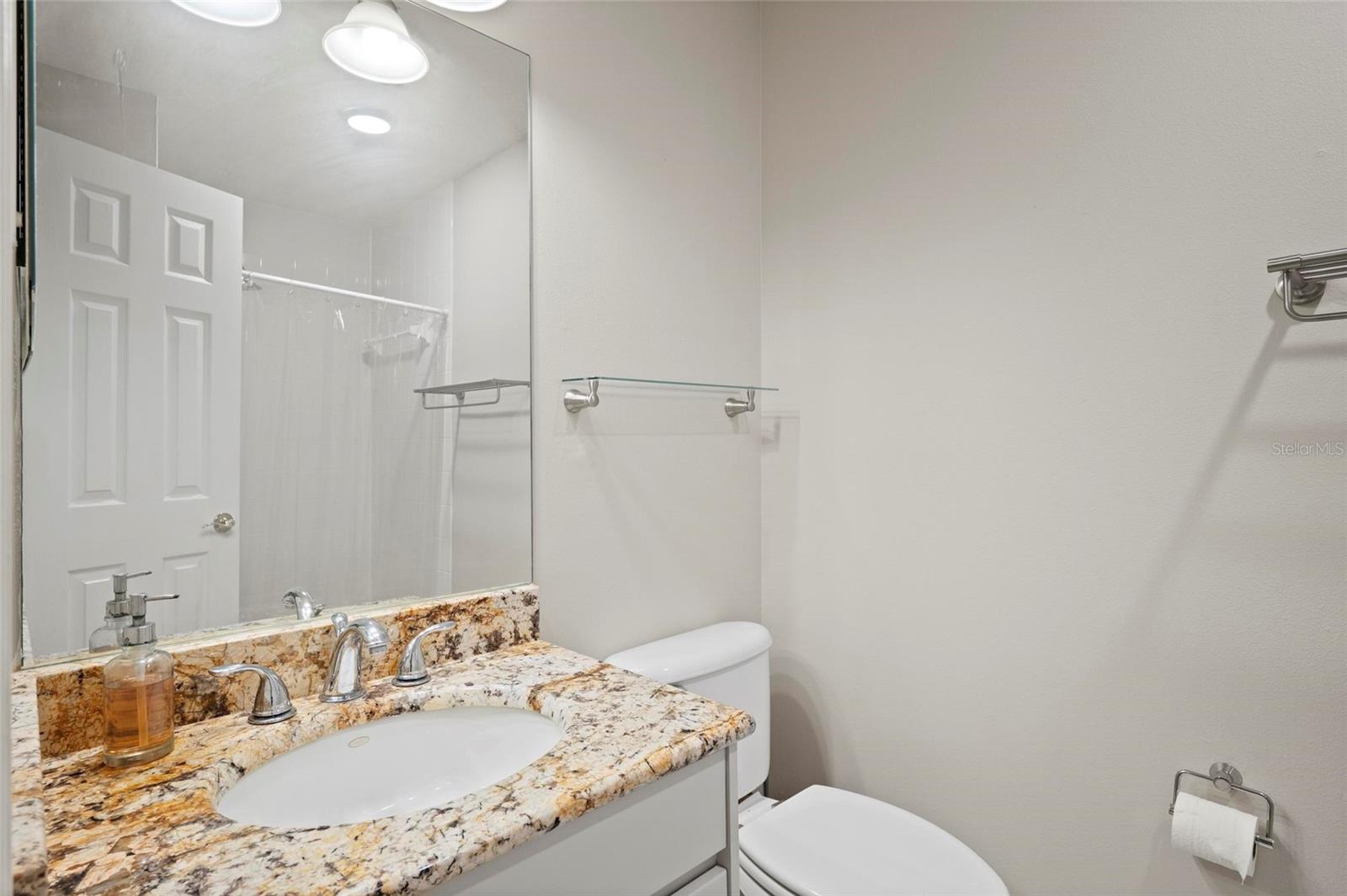 Image 31 of 43 For 4401 Arranmore Circle