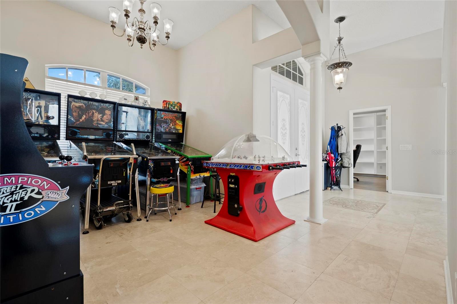 Image 8 of 43 For 4401 Arranmore Circle