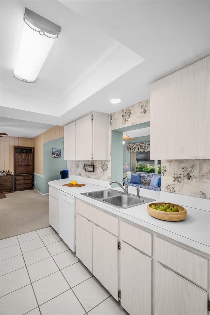 Image 10 of 46 For 2113 Malcolm Drive