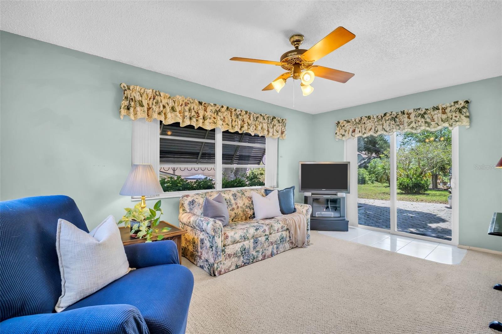 Image 16 of 46 For 2113 Malcolm Drive
