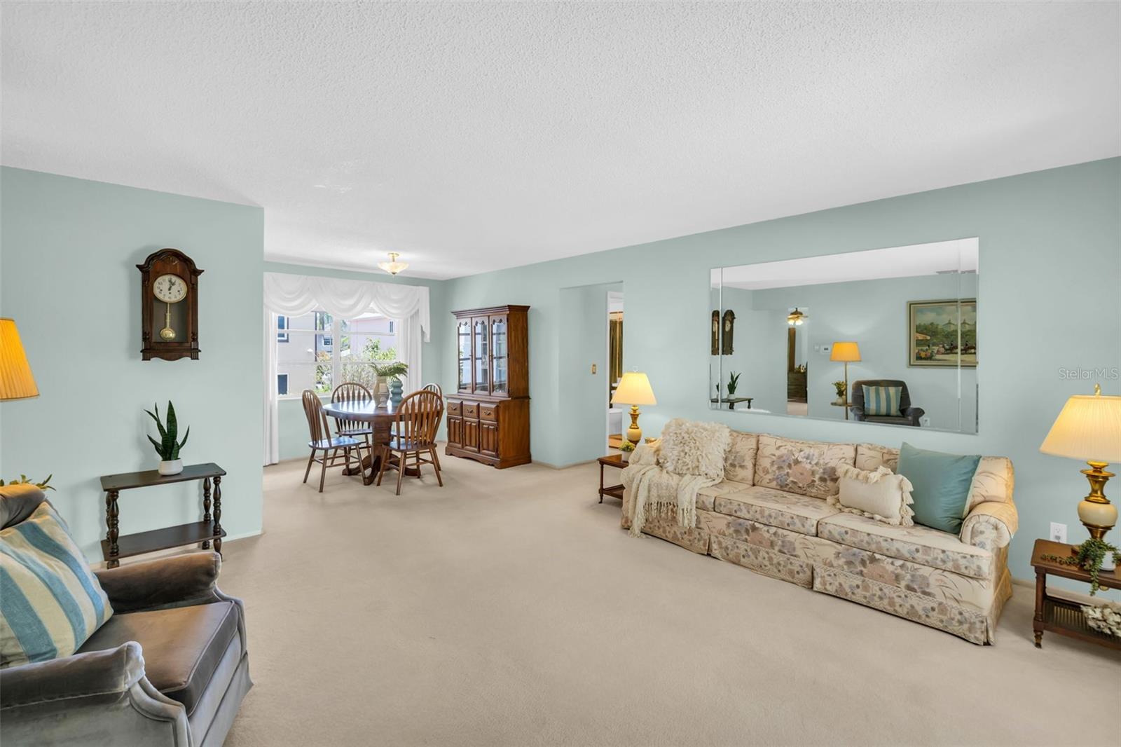 Image 5 of 46 For 2113 Malcolm Drive