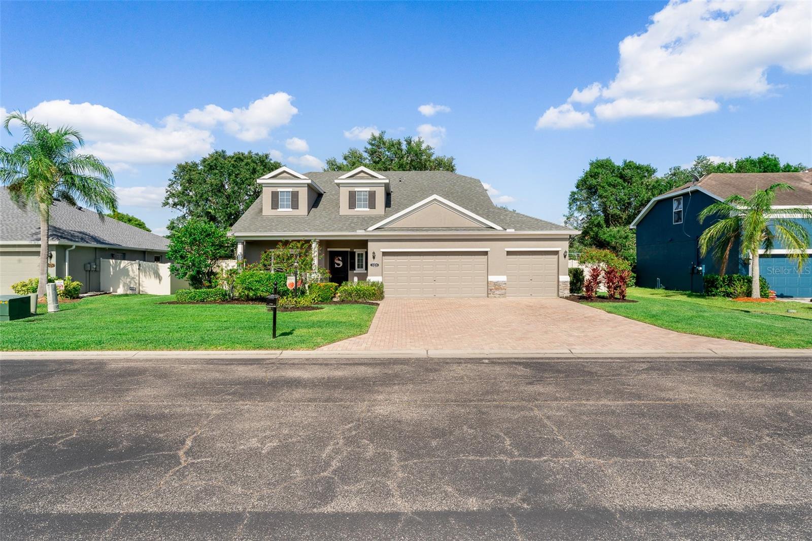 Image 4 of 58 For 3406 Regner Drive