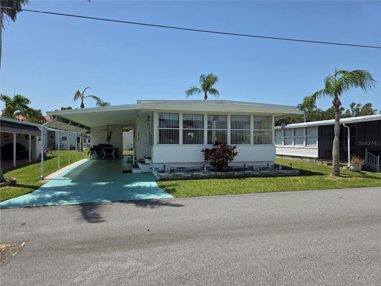 Details for 18675 Us Highway 19 N 318, CLEARWATER, FL 33764