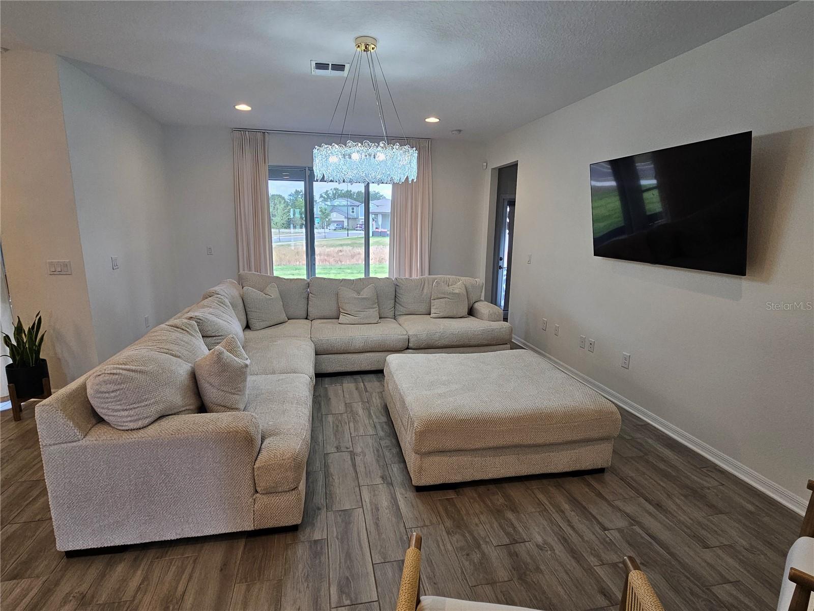 Image 9 of 20 For 13389 Sage Hollow Avenue