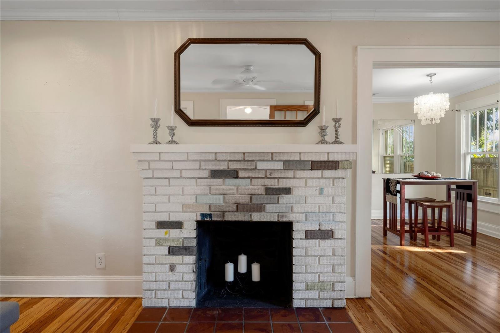 Image 14 of 49 For 132 21st Avenue S