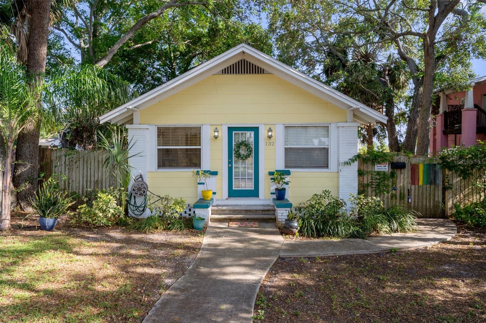 Image 2 of 49 For 132 21st Avenue S