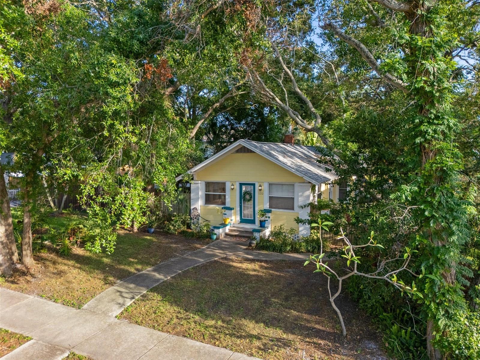 Image 39 of 49 For 132 21st Avenue S