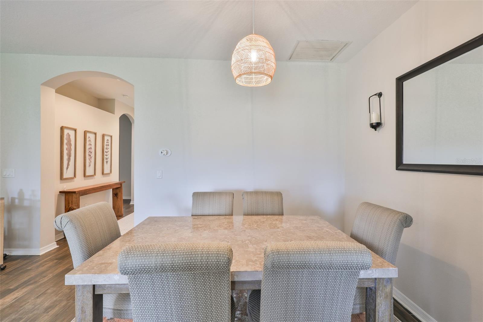 Image 15 of 48 For 1129 Emerald Hill Way