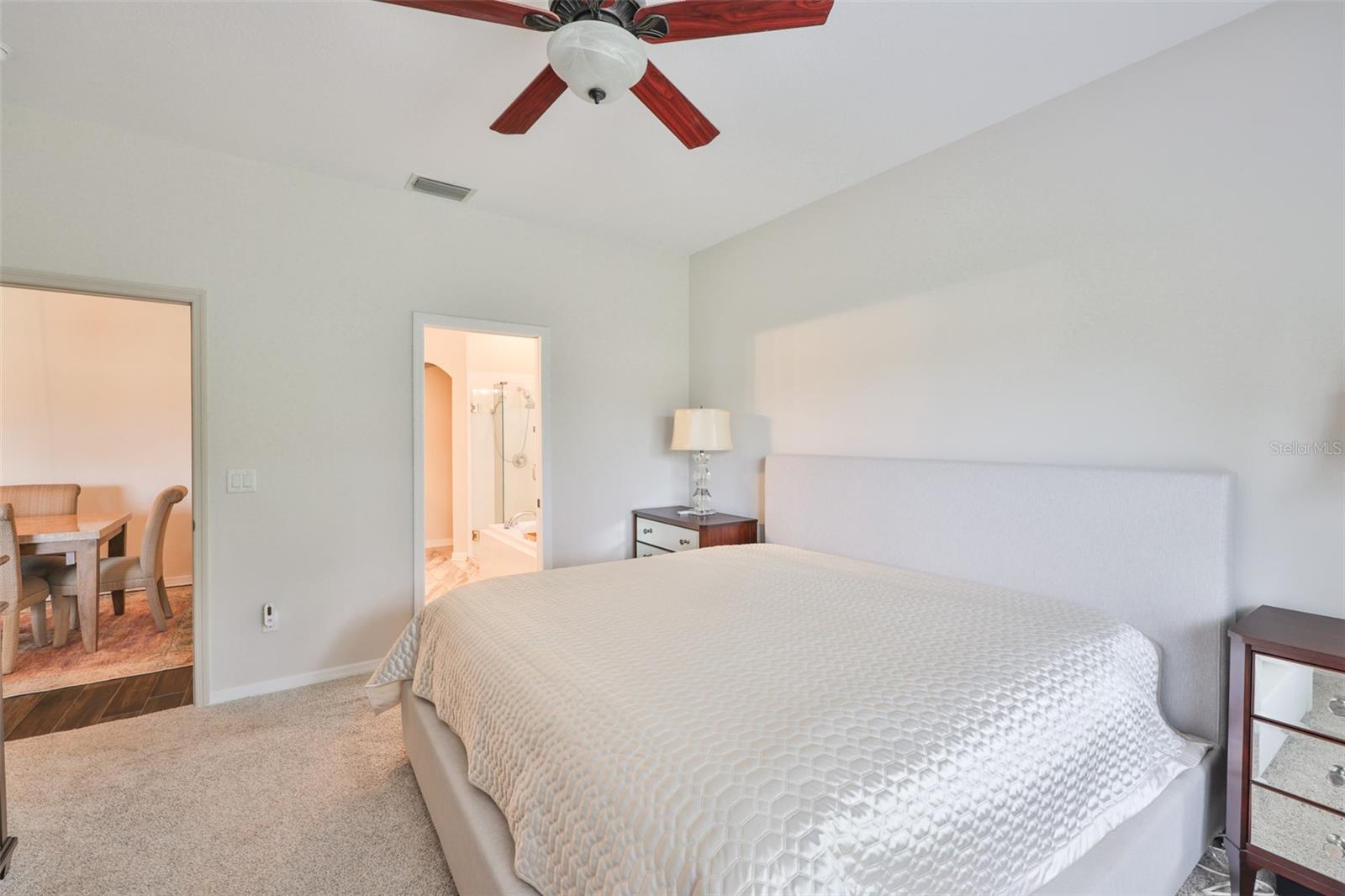 Image 19 of 48 For 1129 Emerald Hill Way