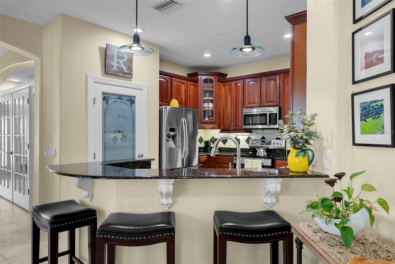 Image 10 of 59 For 8562 Acorn Ridge Court