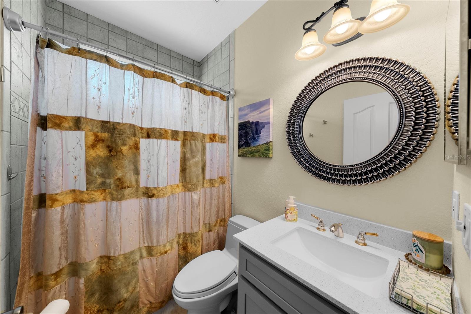 Image 32 of 59 For 8562 Acorn Ridge Court