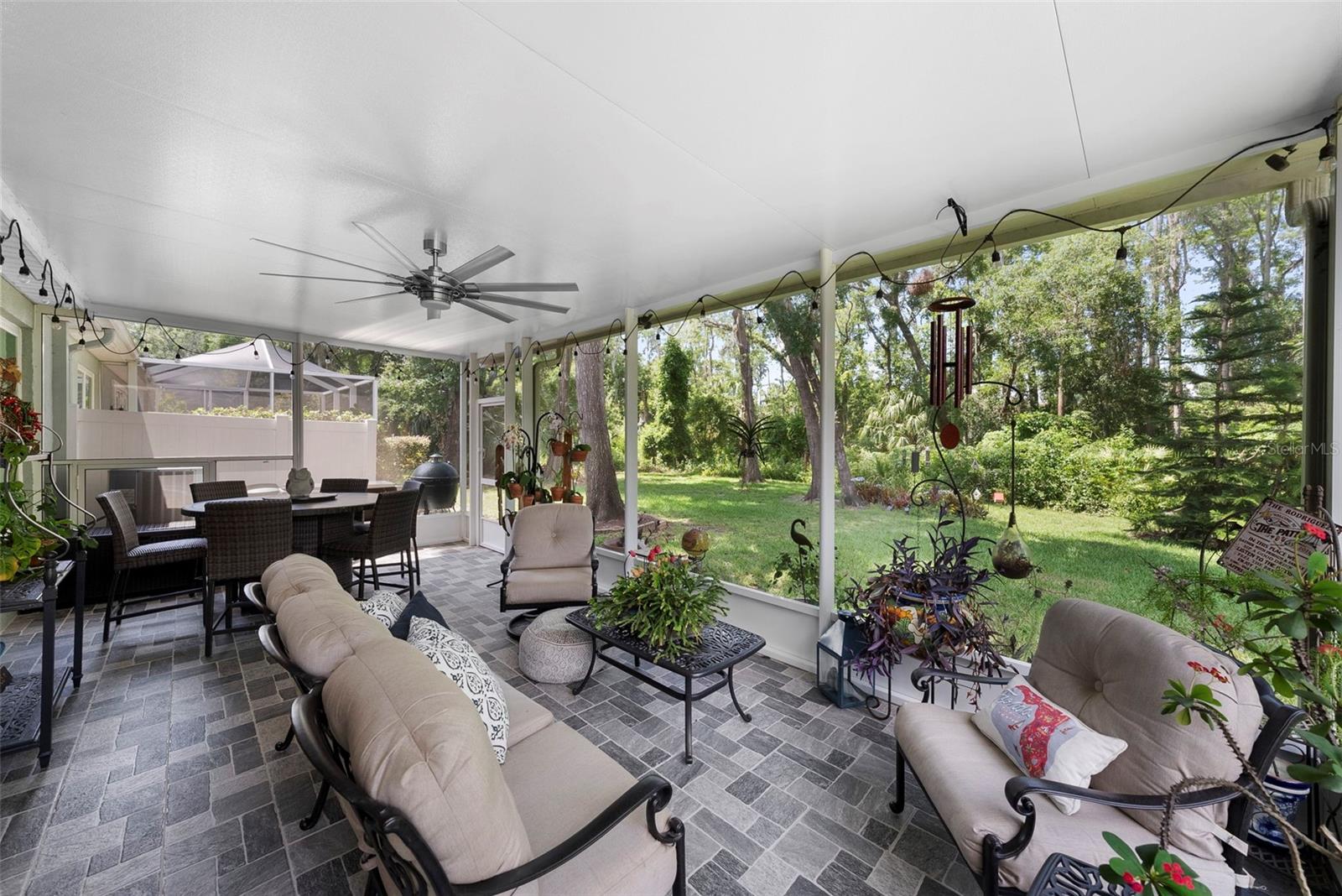 Image 34 of 59 For 8562 Acorn Ridge Court