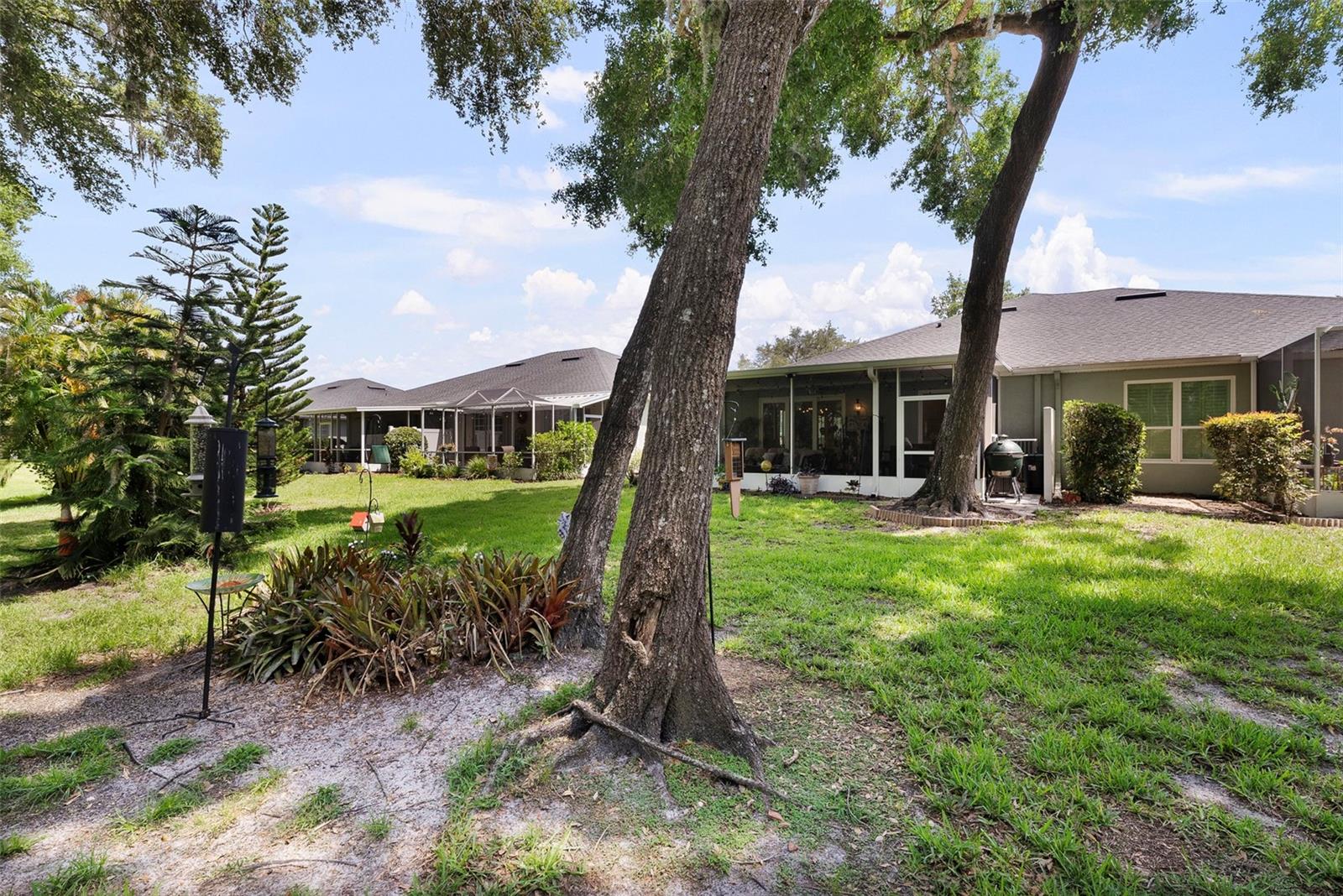 Image 40 of 59 For 8562 Acorn Ridge Court