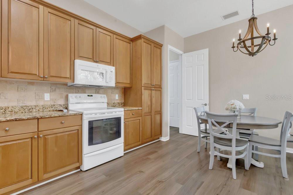 Image 15 of 75 For 6315 43rd Court E