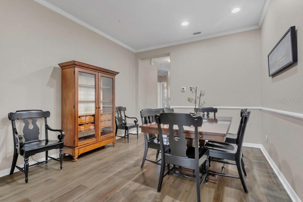 Image 20 of 75 For 6315 43rd Court E