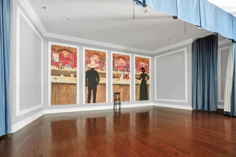 Image 50 of 75 For 6315 43rd Court E