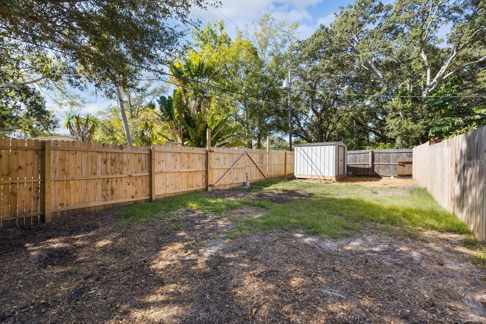 Image 17 of 17 For 715 6th Avenue Ne A
