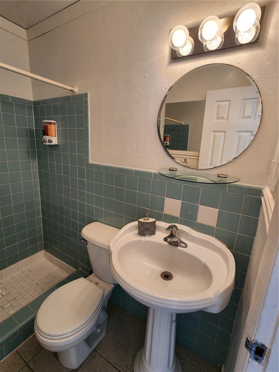Image 12 of 18 For 155 110th Avenue 1