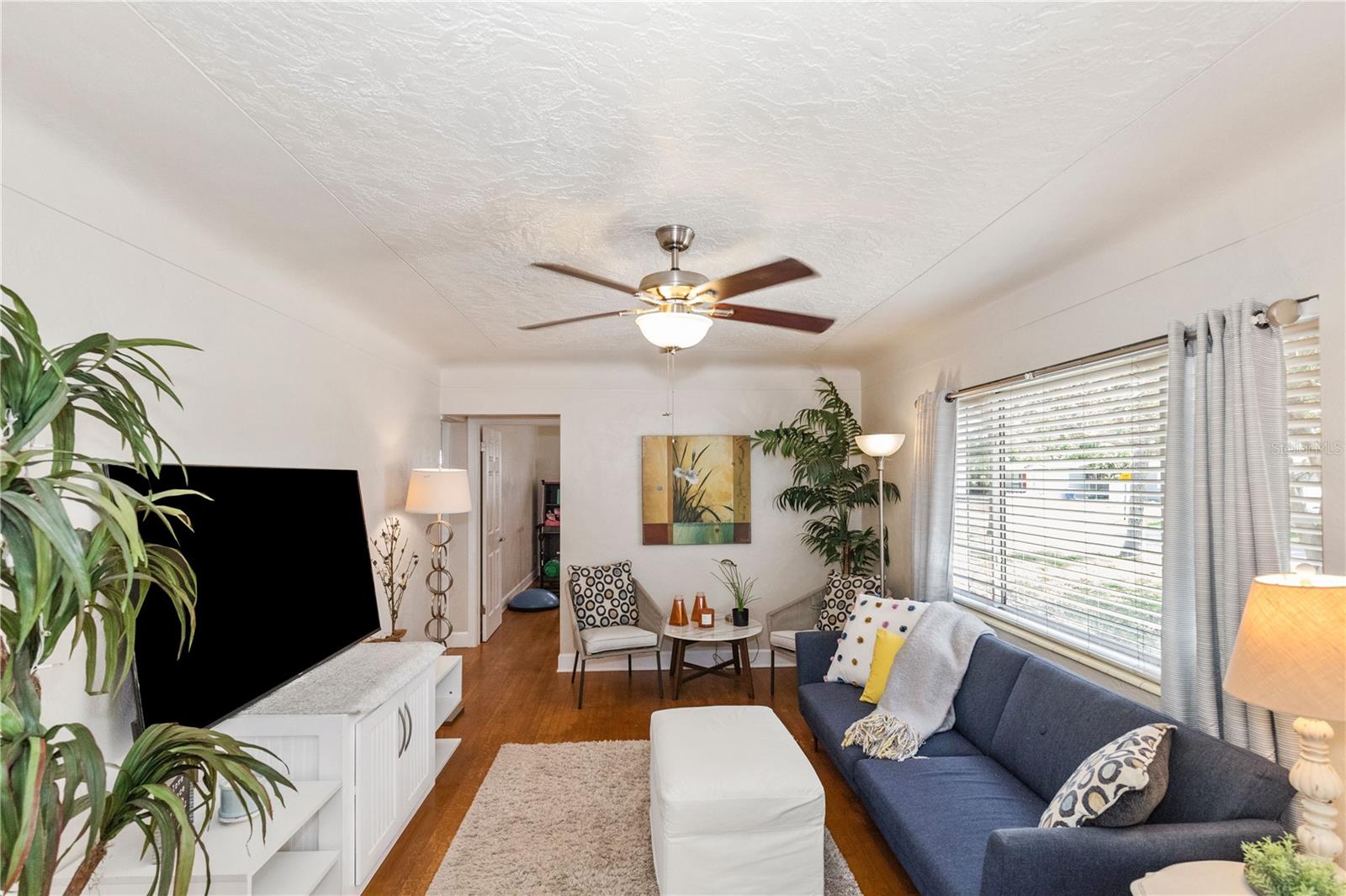 Image 16 of 45 For 6235 17th Avenue N