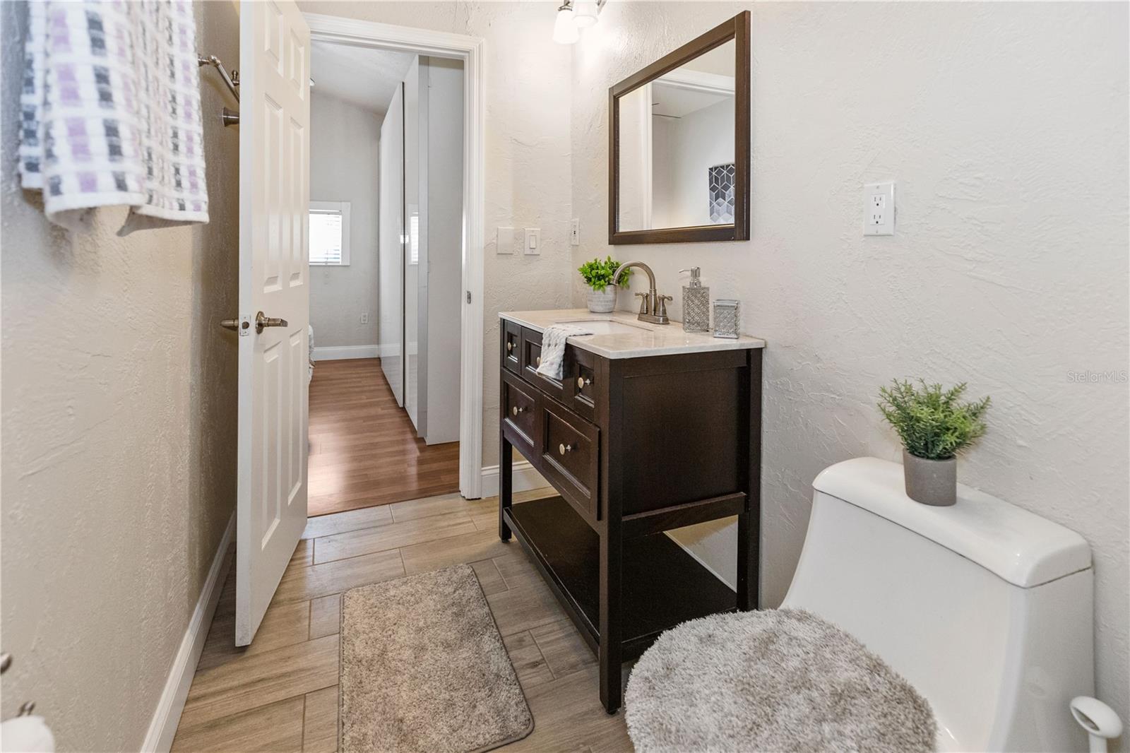 Image 24 of 45 For 6235 17th Avenue N