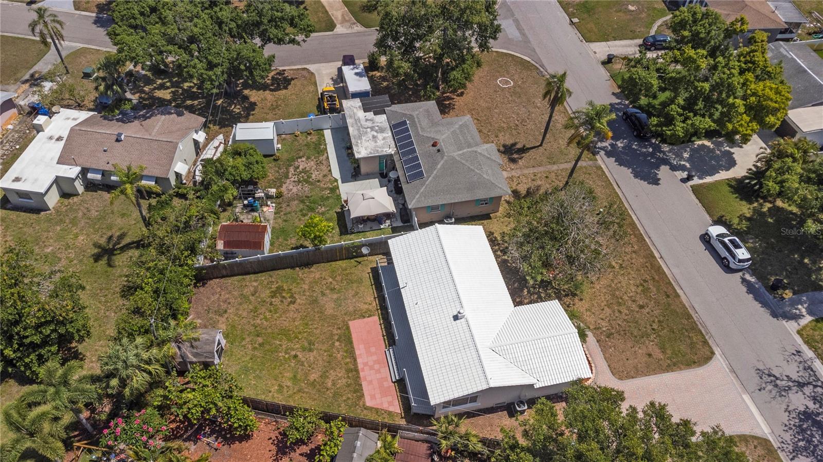 Image 42 of 45 For 6235 17th Avenue N
